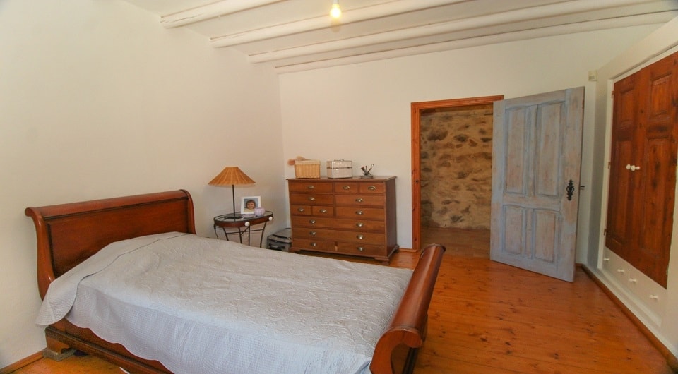 Amazing 4 bed Country Home in Goldra - Santa Bárbara de Nexe