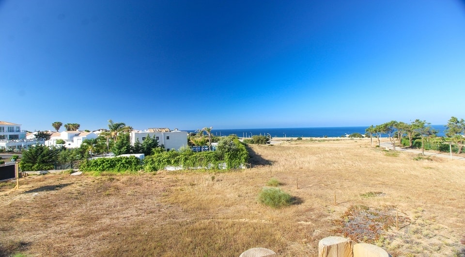 Fantastic opportunity Beach front plot in Salgados Beach, Algarve