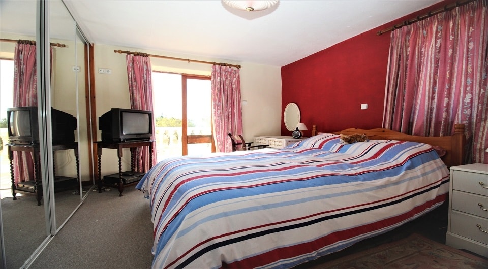 Country retreat in Lagos Algarve - 7 bedroom property