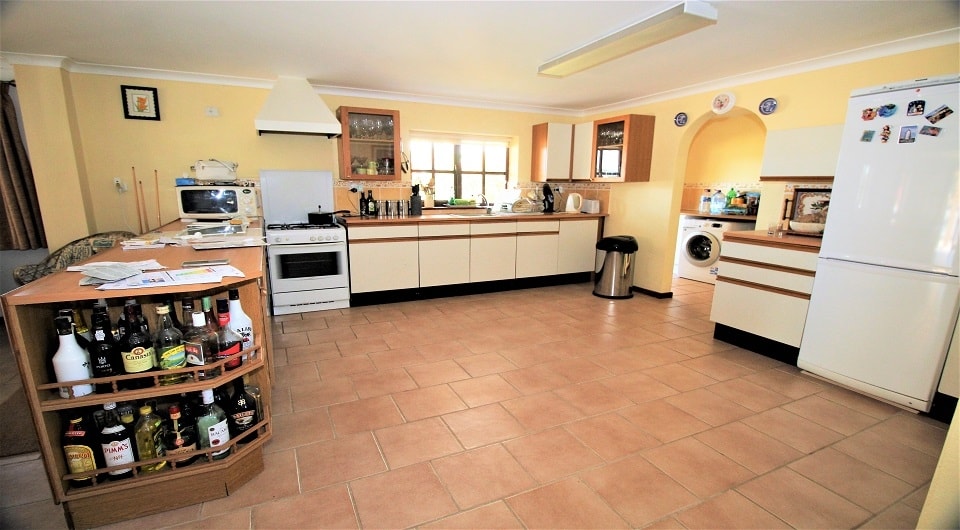 Country retreat in Lagos Algarve - 7 bedroom property