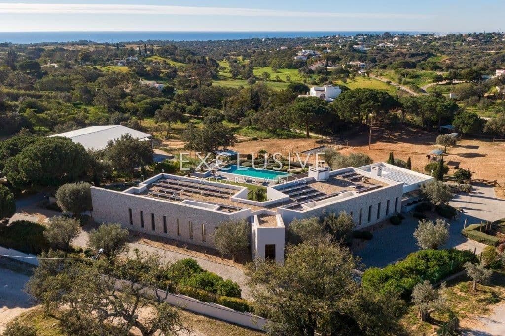 Equestrian horse property with stables and riding facilities in Algarve, Portugal-1
