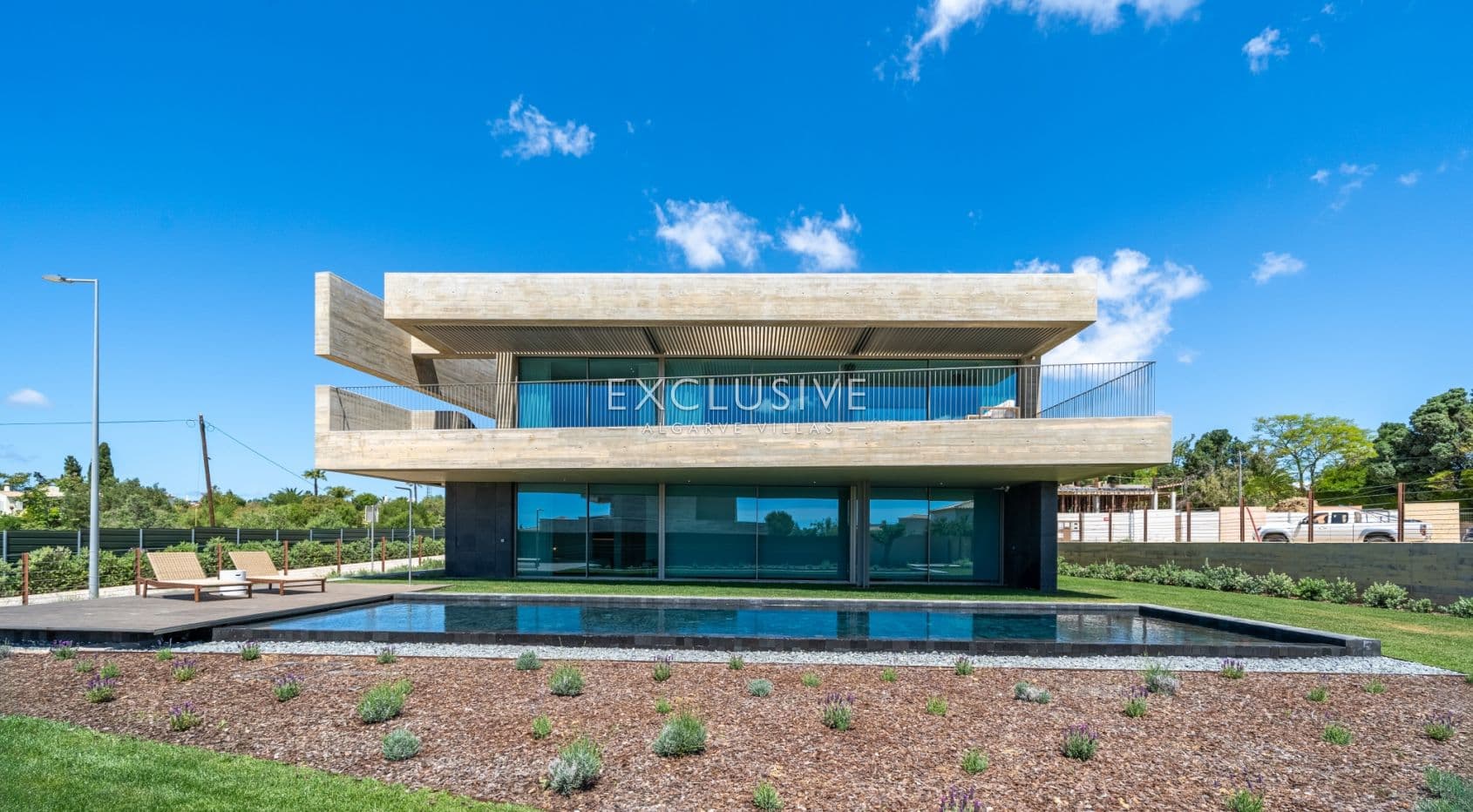 Contemporary luxury villa near the beach with ocean views in Praia da Luz, Algarve-1