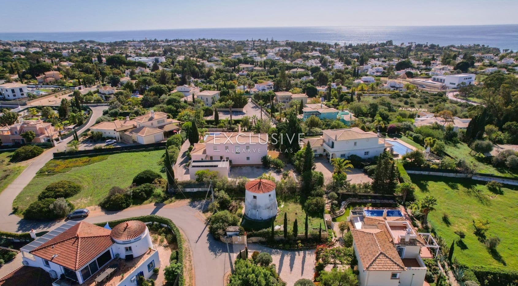 Grundstück mit Projekt für zeitgemäße Villa in Carvoeiro, Algarve-2