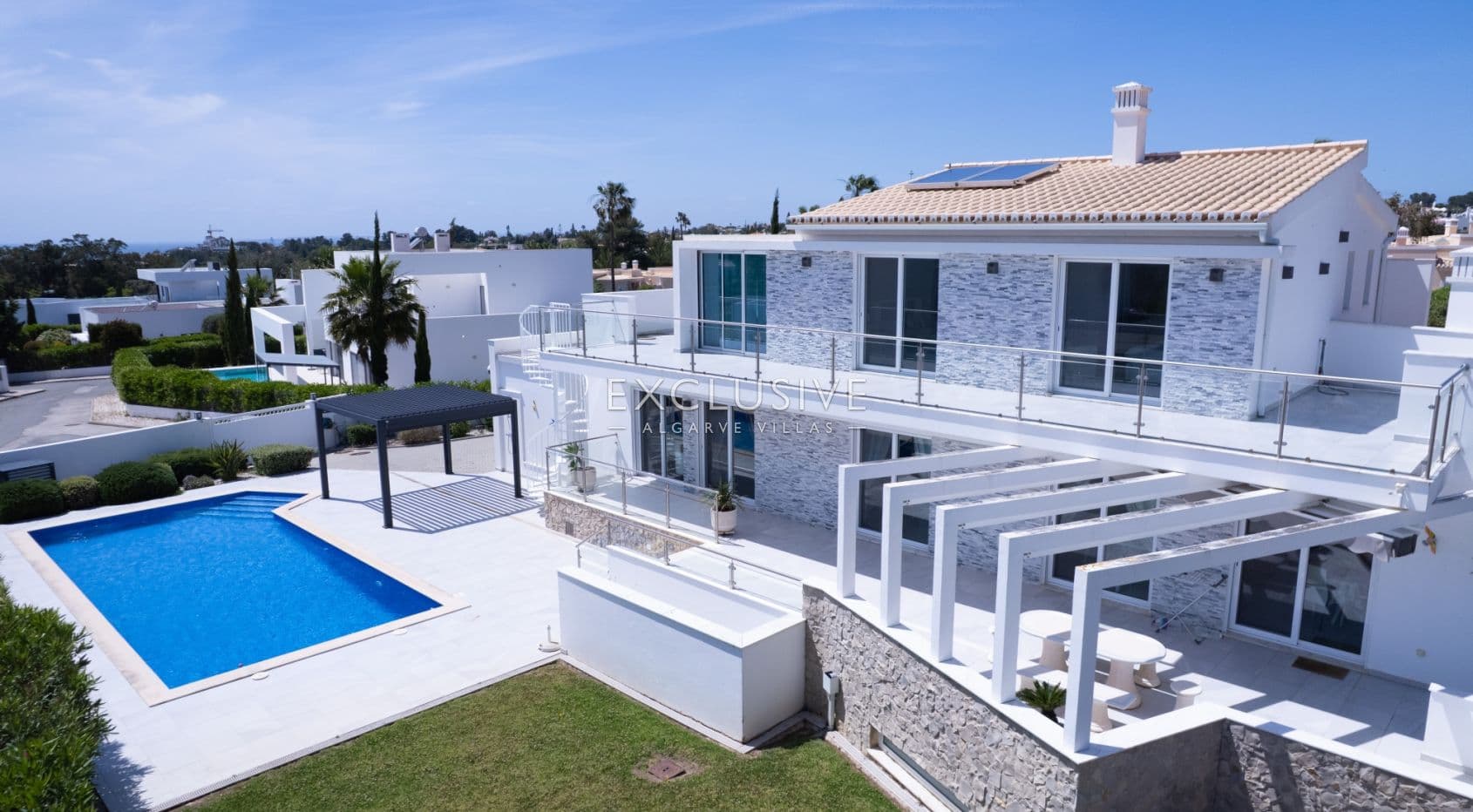 Buy Property in Carvoeiro - Luxury 4 bedroom villa with pool with sea views, Algarve-1
