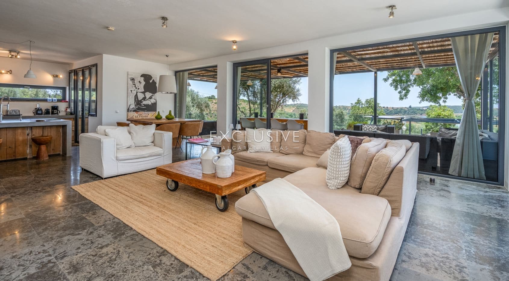 Modern 3+1 bed property, with spectacular river views in Silves, Algarve-2