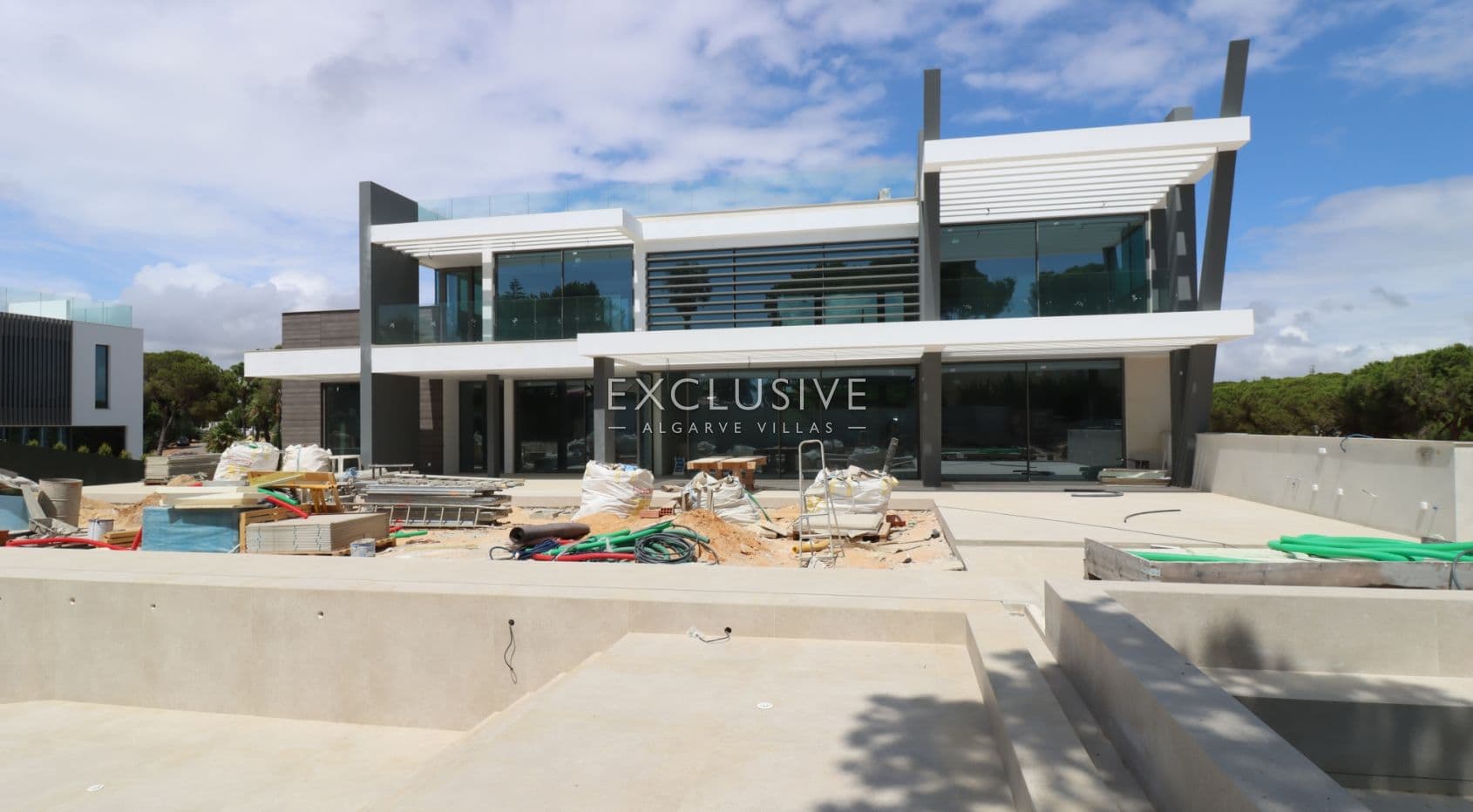 Eigentijdse villa in Vilasol Golf resort, Algarve-1