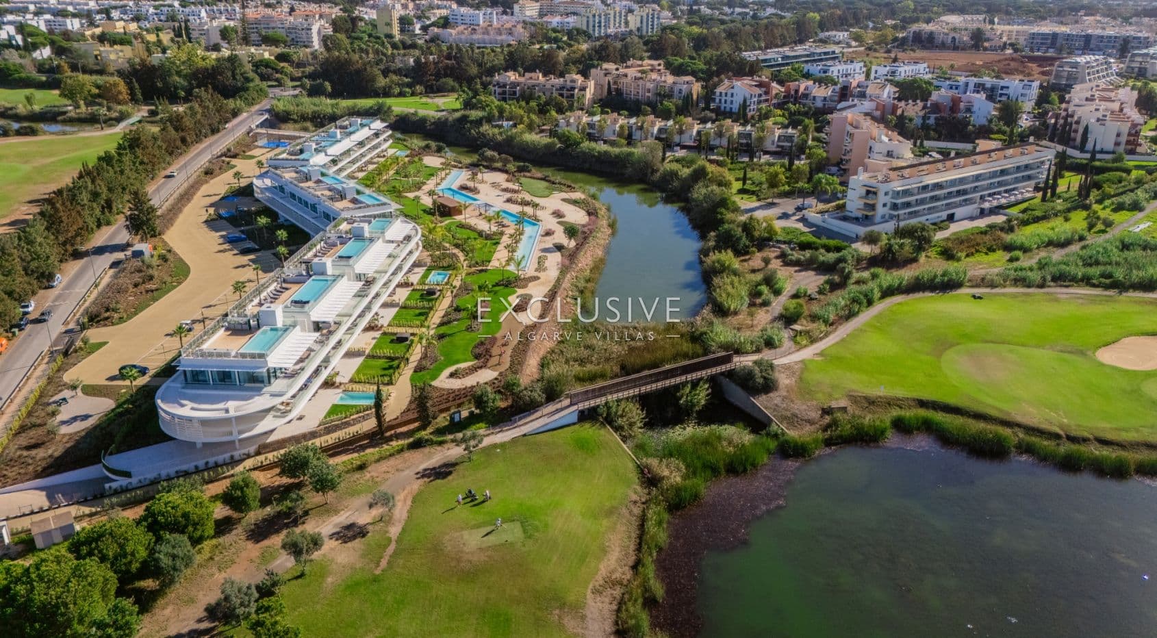 3 Bedroom contemporary penthouse in Vilamoura with golf and ocean views-1