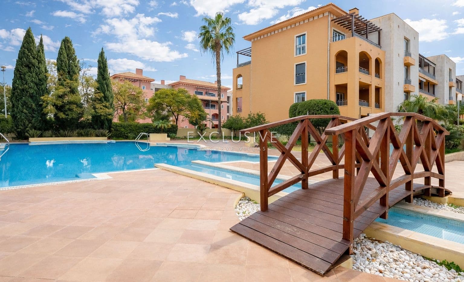 Buy Beautiful 2 Bedroom Sea View Apartment in Vilamoura-1