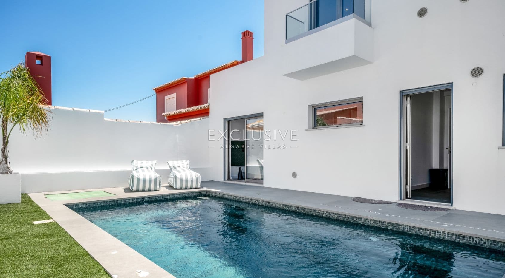 Contemporary Brand new 4 Bed Villa in Lagos, 1,5km to Porto de Mós beach-2