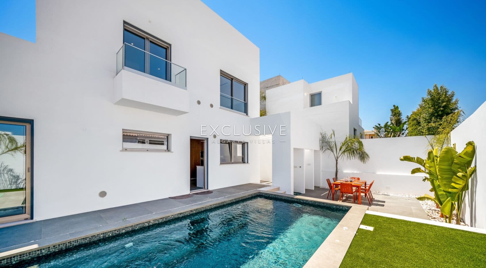 Contemporary Brand new 4 Bed Villa in Lagos, 1,5km to Porto de Mós beach-1