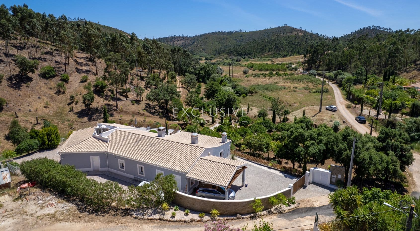 3 bed Villa in beautiful countryside with 1ha plot between Portimao and Monchique, Algarve.-1