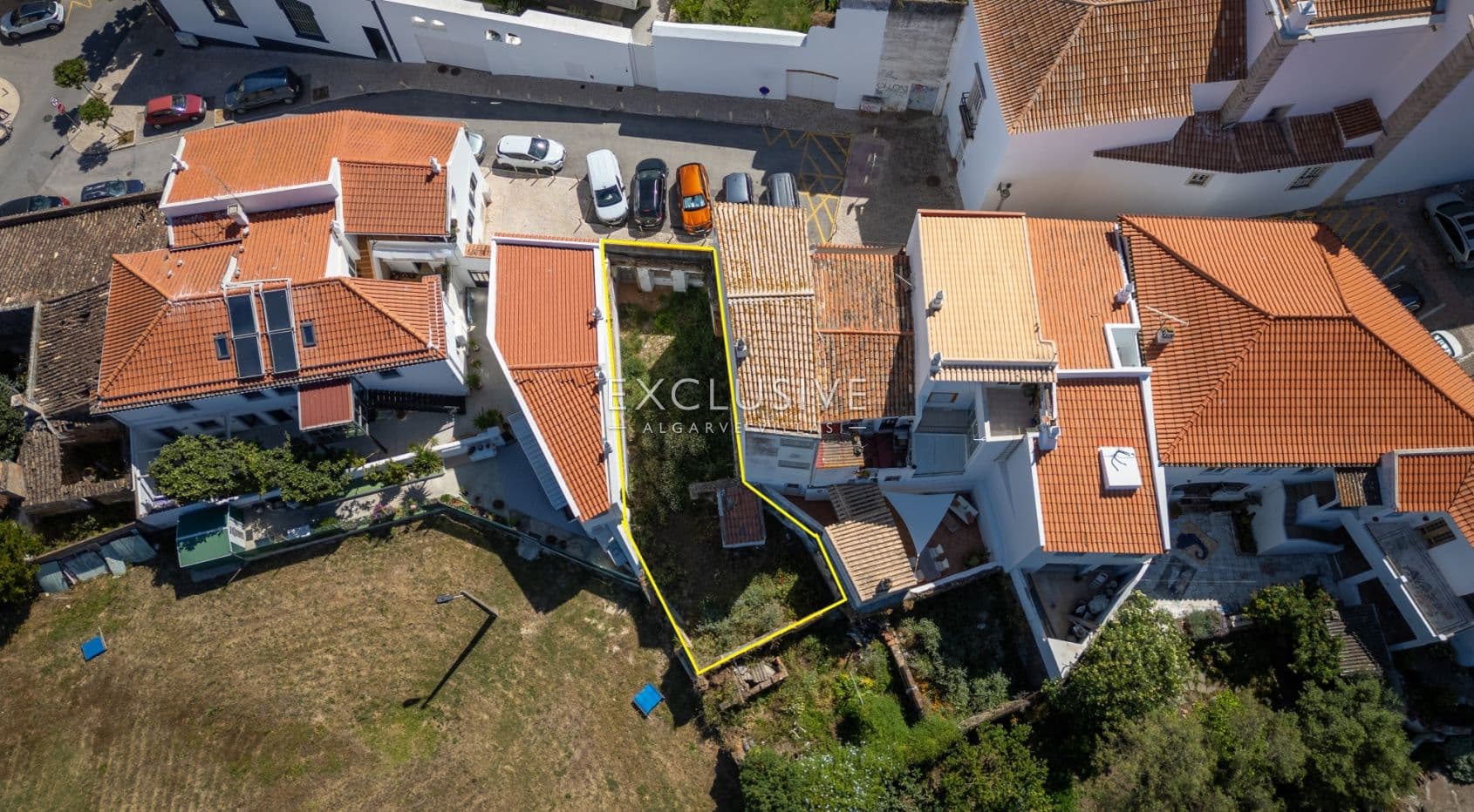 Plot to Build Townhouse with Garden and Pool in historic centre in Lagos, Algarve-2