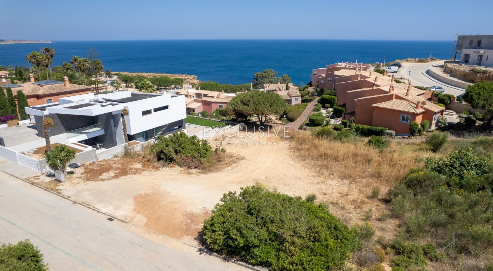 Ocean View Plot with Approved Contemporary Villa Project in Praia da Luz, Algarve-1