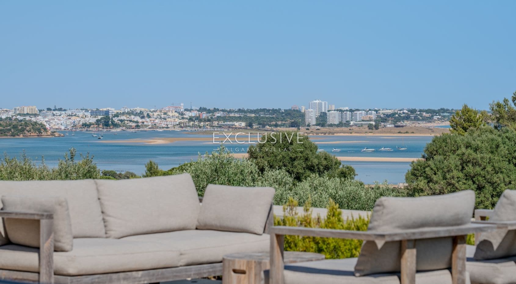 5 bedroom contemporary villa with sea golf views Palmares golf resort Lagos-2