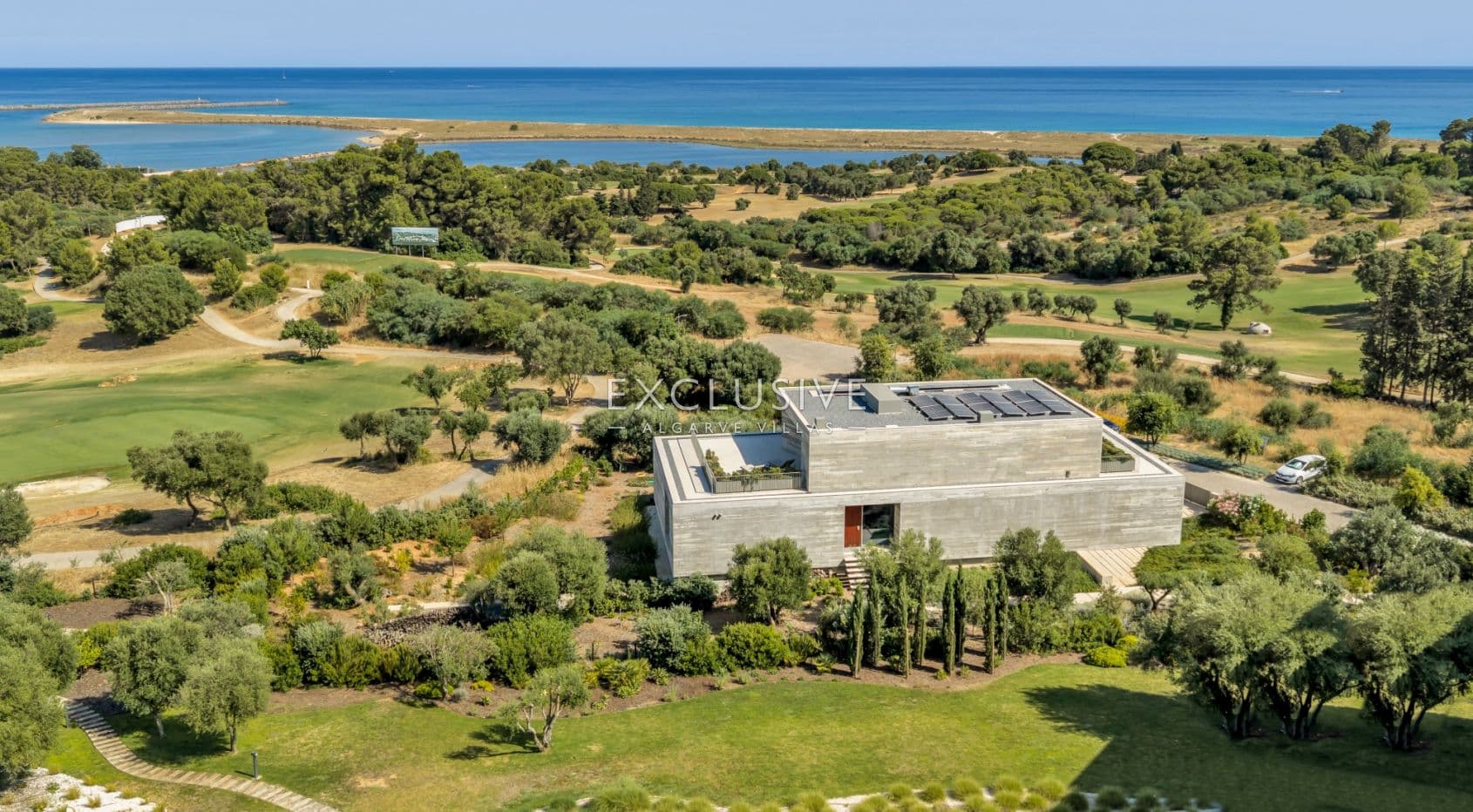5 bedroom contemporary villa with sea golf views Palmares golf resort Lagos