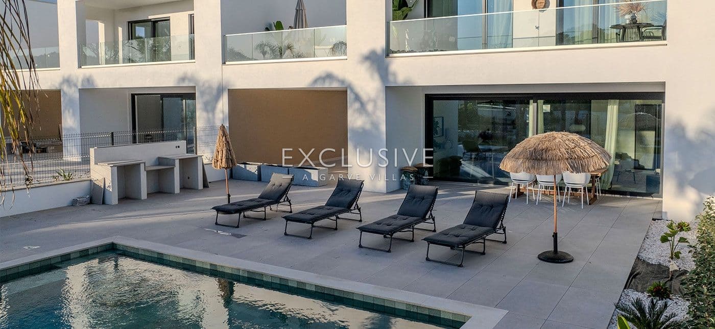 Brandneue Villa in der Nähe von Golfplatz und Strand bei Vilamoura und Vila Sol
