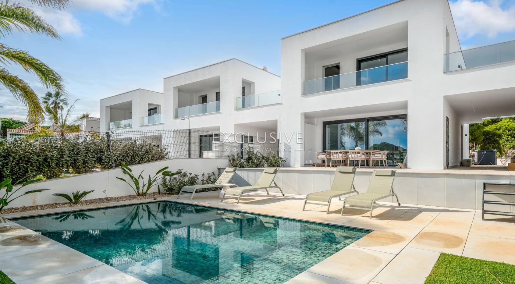 Brand-New Villa Close to Golf and Beach near Vilamoura & Vila Sol